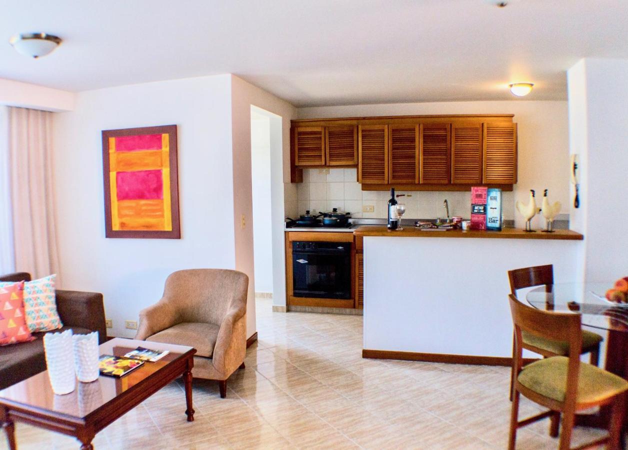 Portal Del Rodeo Apartahotel Medellín Zewnętrze zdjęcie