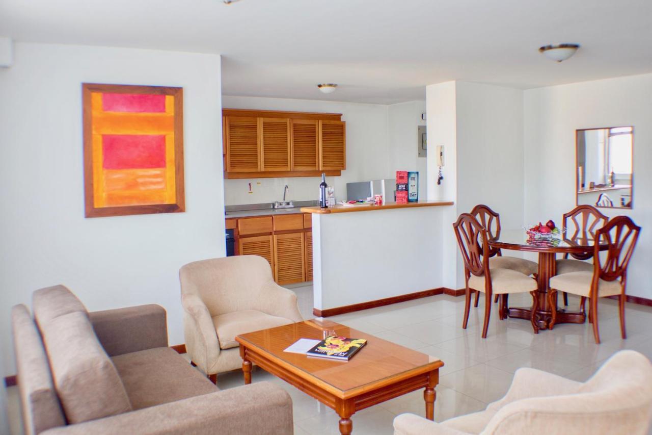 Portal Del Rodeo Apartahotel Medellín Zewnętrze zdjęcie